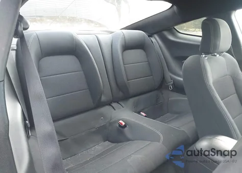 2015 Ford Mustang V6 z USA, uszkodzony, nr VIN 1FA6P8AMXF5404866